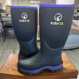 Kalkal Black and Purple Boots